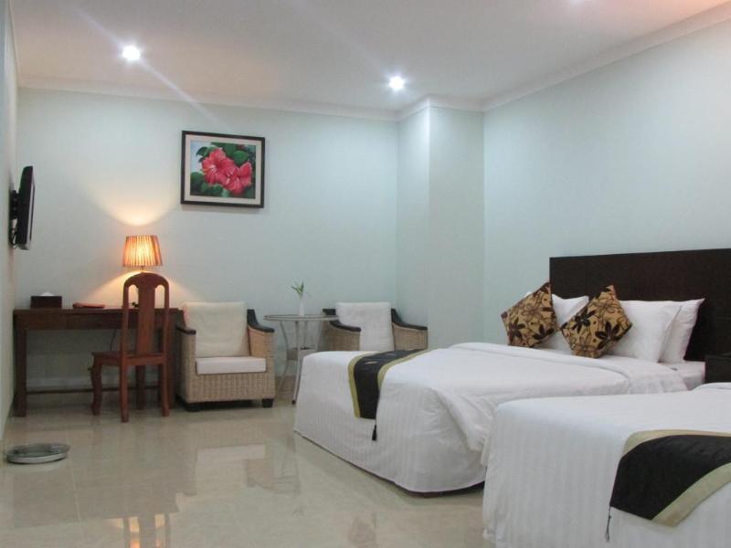 Sen Han Hotel Phnom Penh Exterior photo